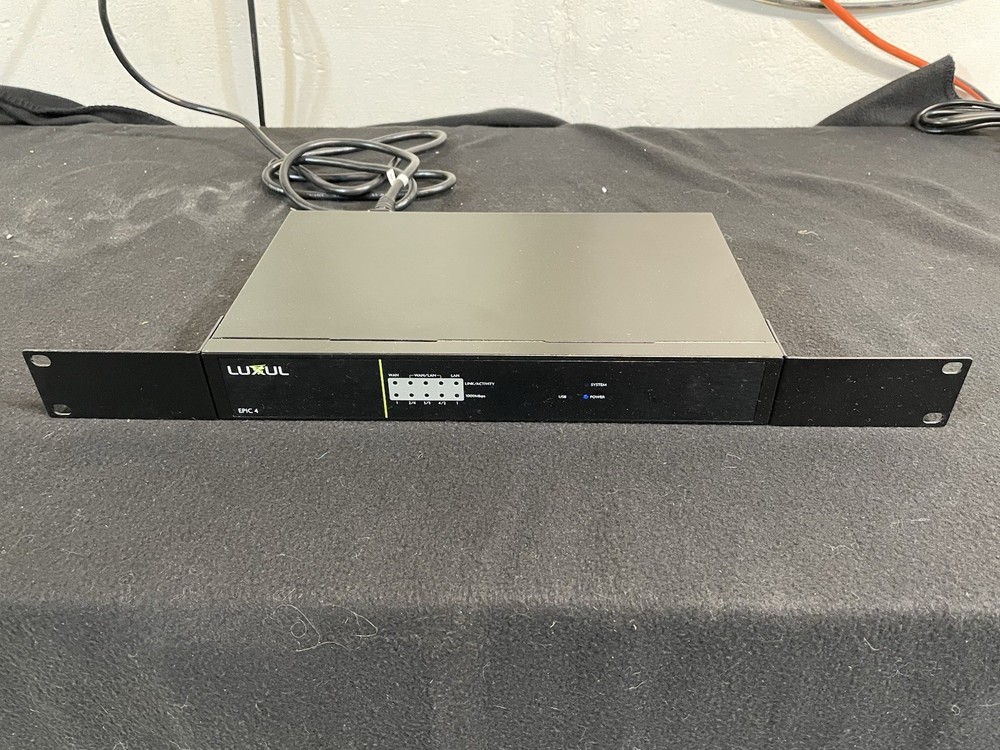 LUXUL Epic-4 ABR-4500 Router