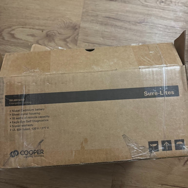 Cooper Sure-Lites Emergency Light without heads SELMR 18SD