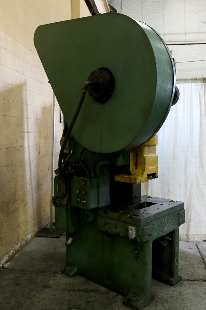56 TON MINSTER MODEL 70-4 GAP FRAME PRESS: YODER #68217