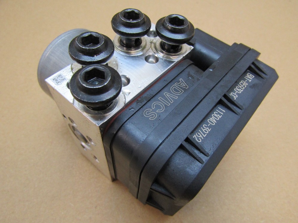 Yamaha MT-07 2021 only 274 miles ABS pump control module ADVICS (5752)
