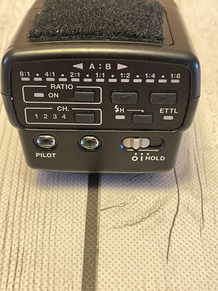 Canon ST-E2 Speedlite Transmitter - Good Condition