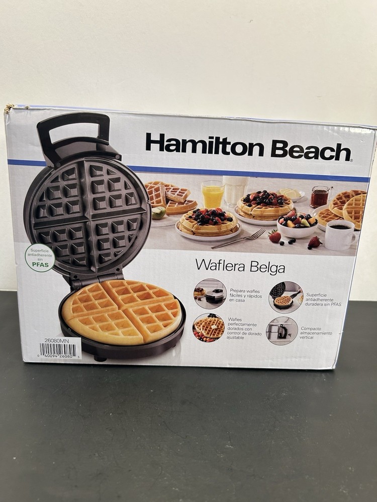 New In Box Hamilton Beach 26080 Belgian Waffle Maker