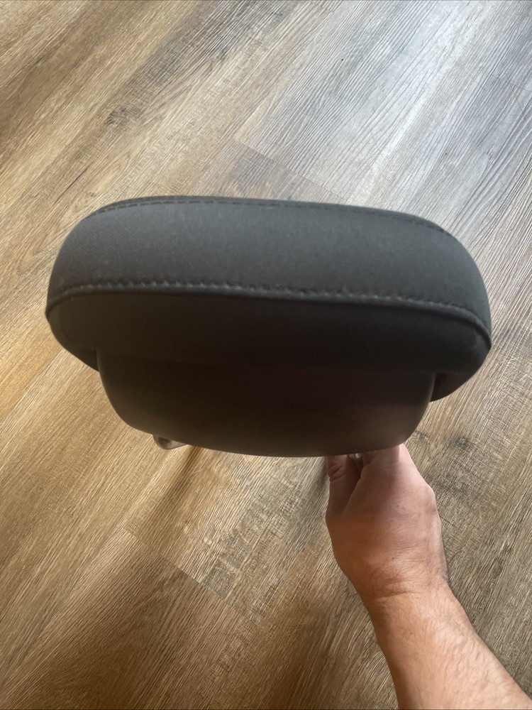 2010-2014 Chrysler 200/ Dodge Avenger Black Cloth Active Headrest