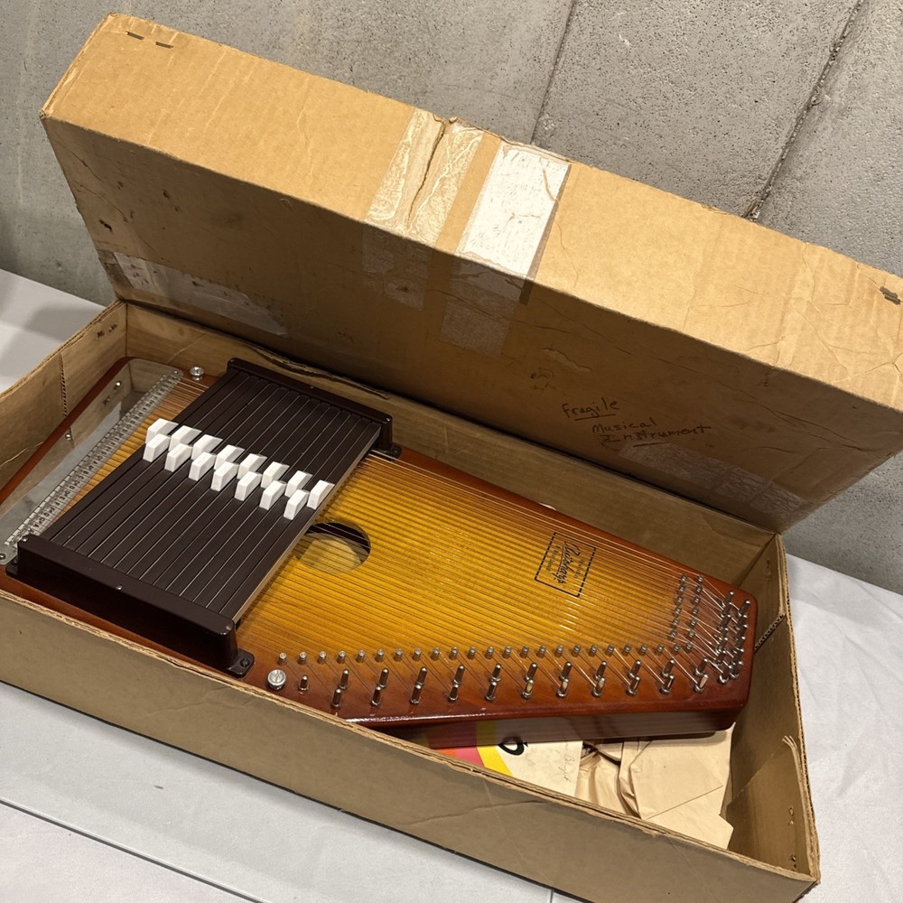OSCAR SCHMIDT APPALACHIAN AUTOHARP 36-STRING Untested Manual & Tool
