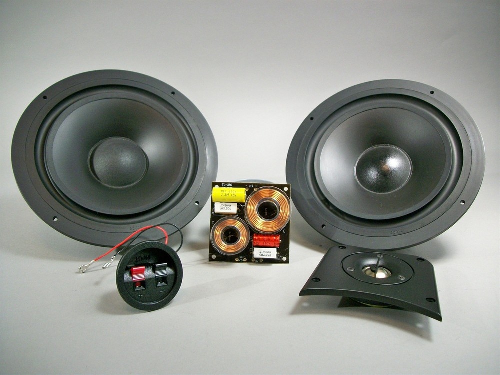 8 Ohm Dual 8" Woofer 2 Way Speaker Kit 150 Watts