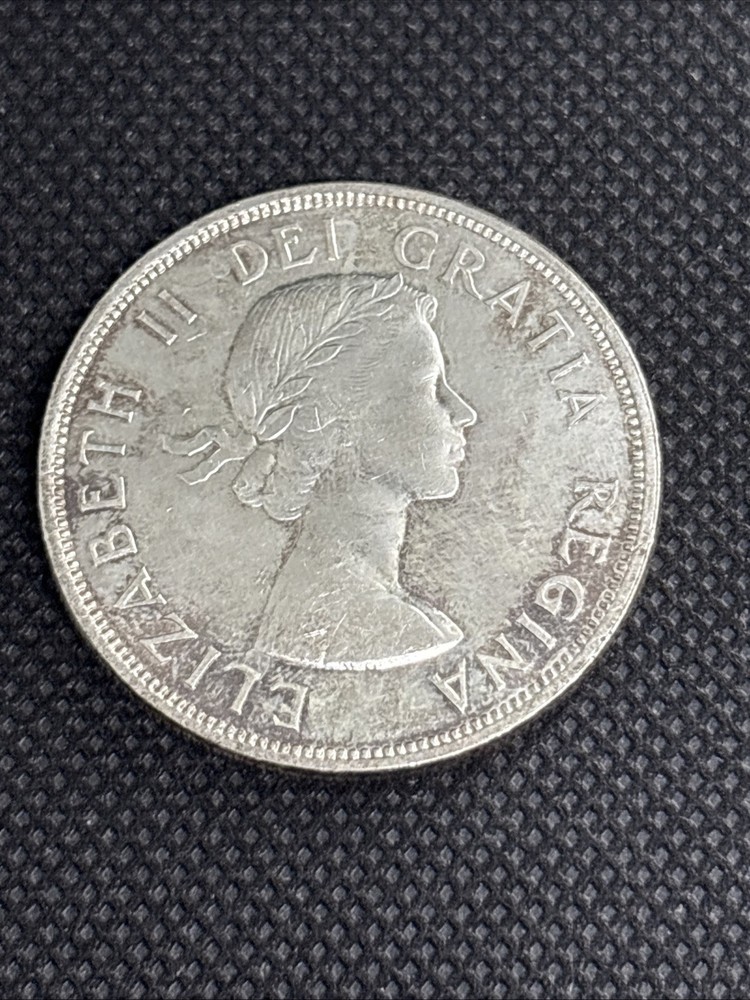 1962 Canada Silver Dollar $1 .800 Nice