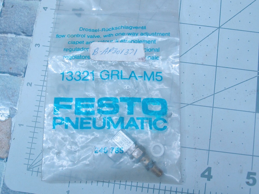 ( FESTO #13321 GRLA-M5) fitting