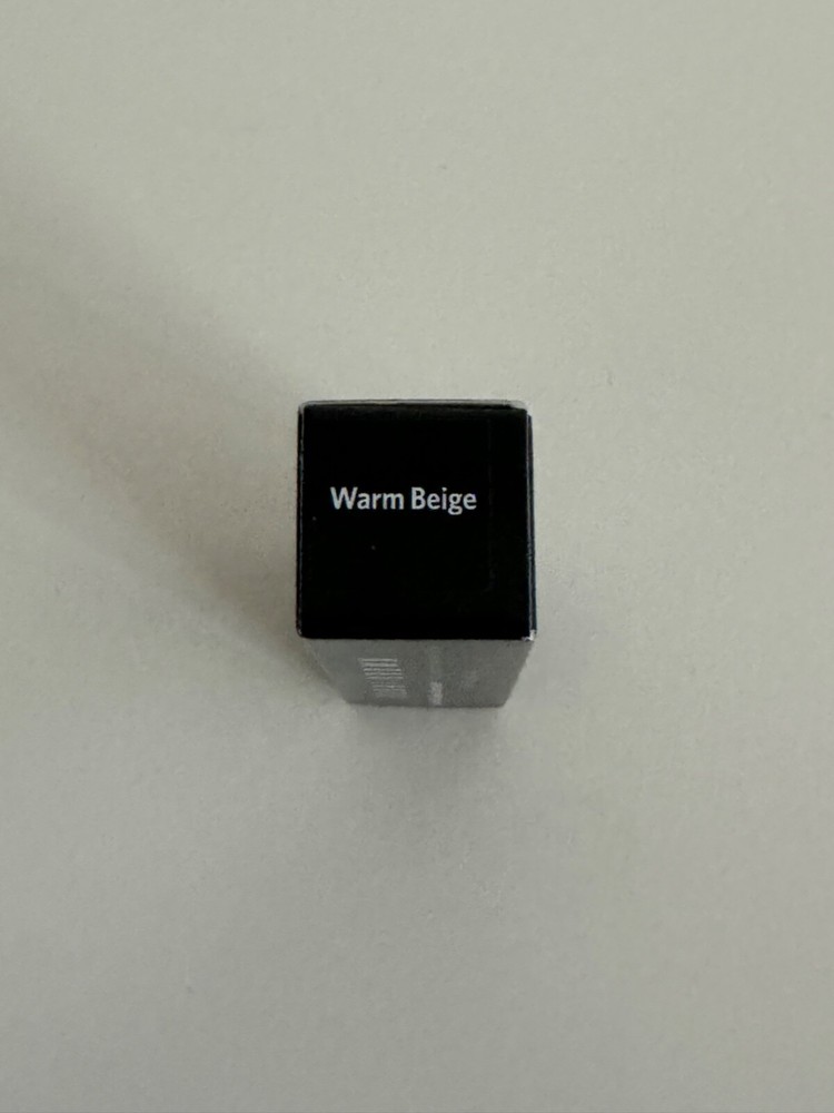 NIB Bobbi Brown Skin Full Coverage Concealer WARM BEIGE Mini