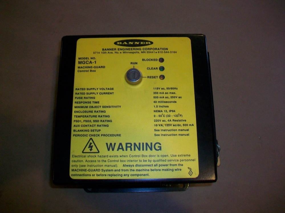 Banner Light Curtain Control Box MGCA-1     NEEDS CONTROL MODULE