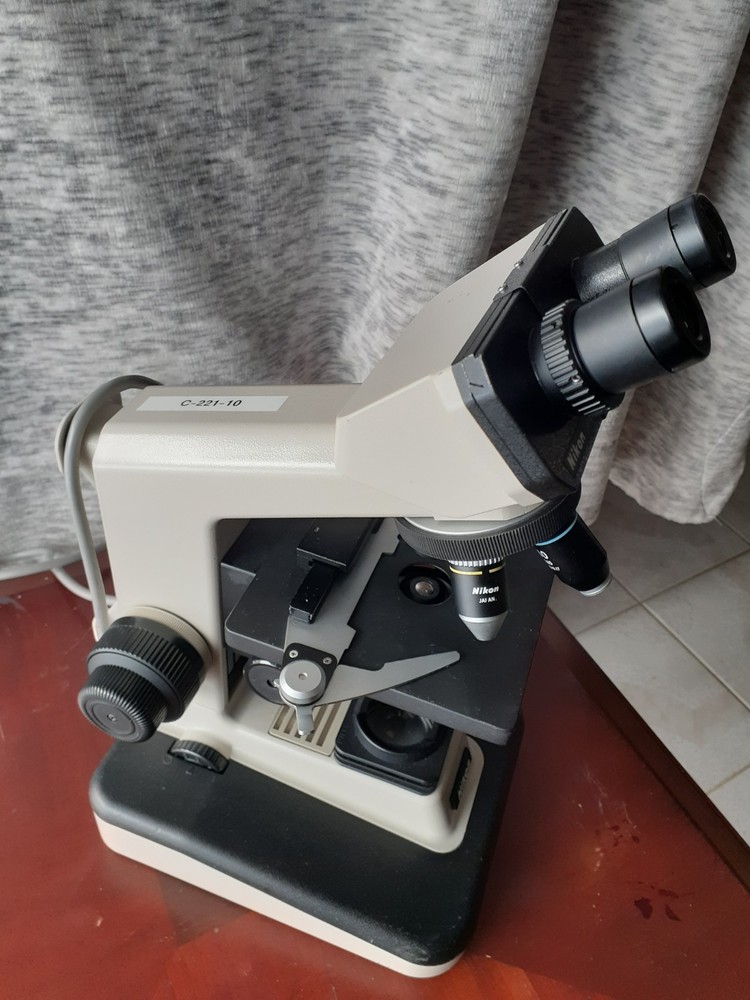 Nikon YS2-T Alphaphot Binocular Microscope w/ Eyepieces & 3 Objective Lenses