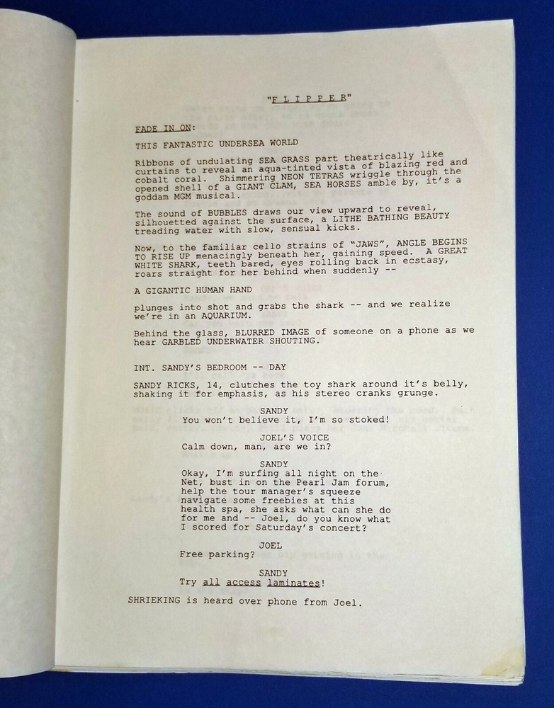 FLIPPER original script ELIJAH WOOD PAUL HOGAN 1996