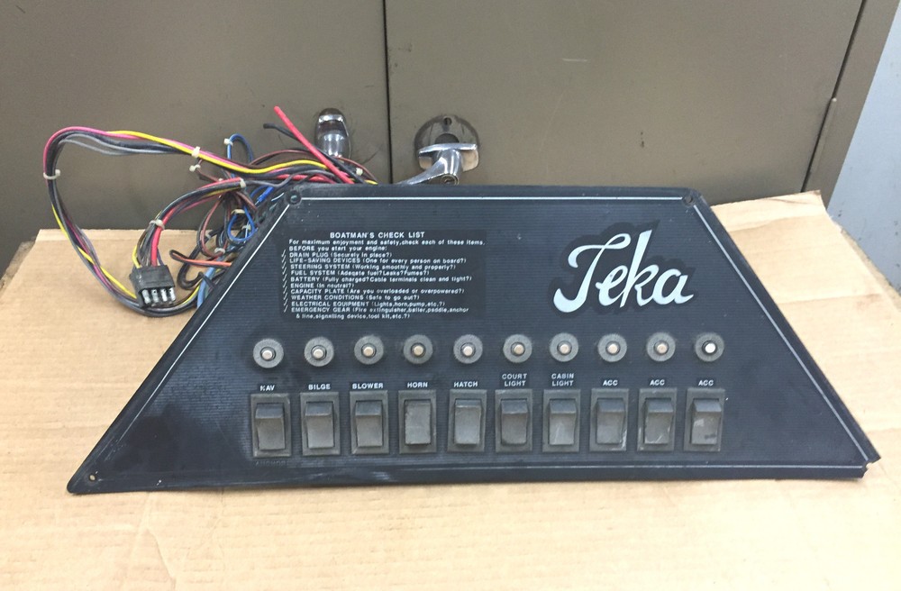 * 1989 Teka Z 202 Switch Dashboard Panel