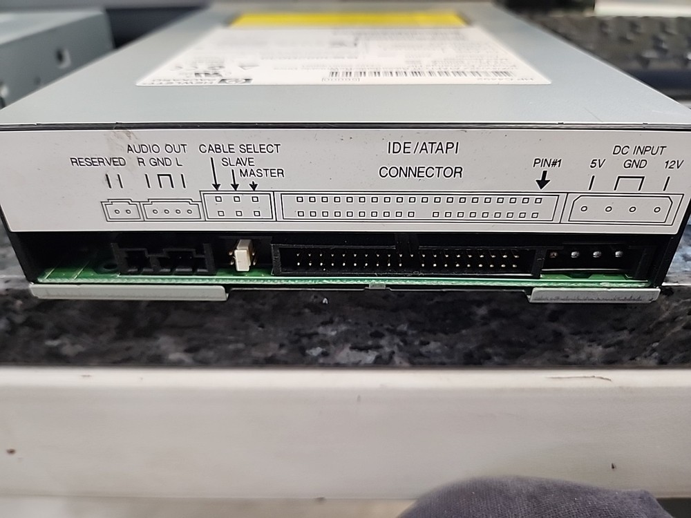 HP C4492-60001 CD-R/RW Drive