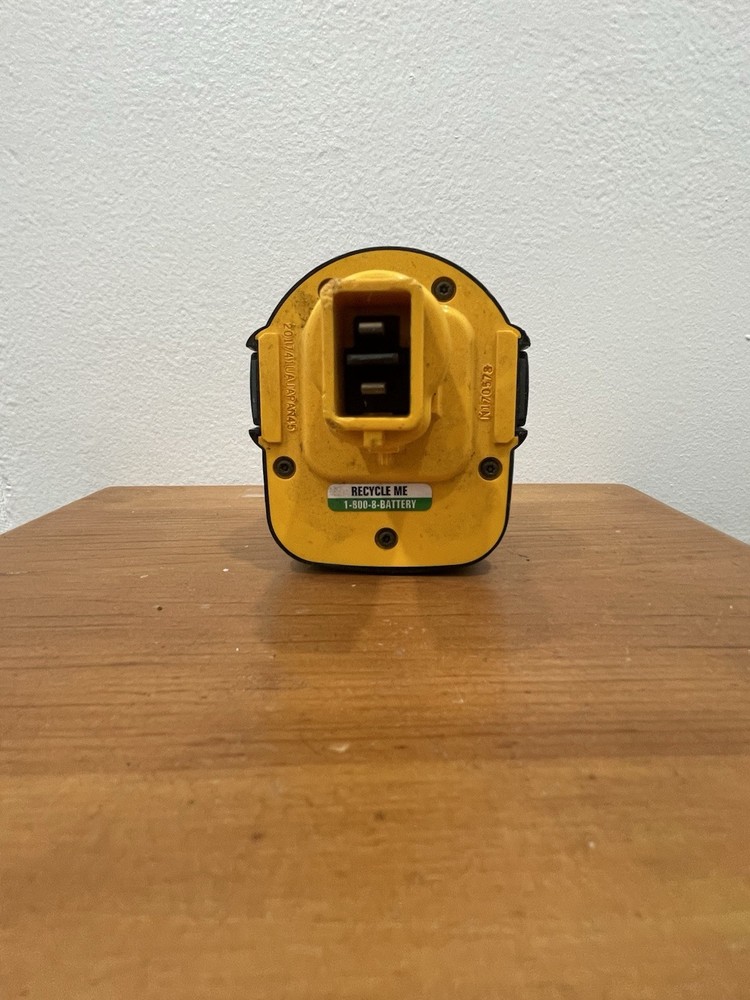 DEWALT 12V Rechargeable Drill