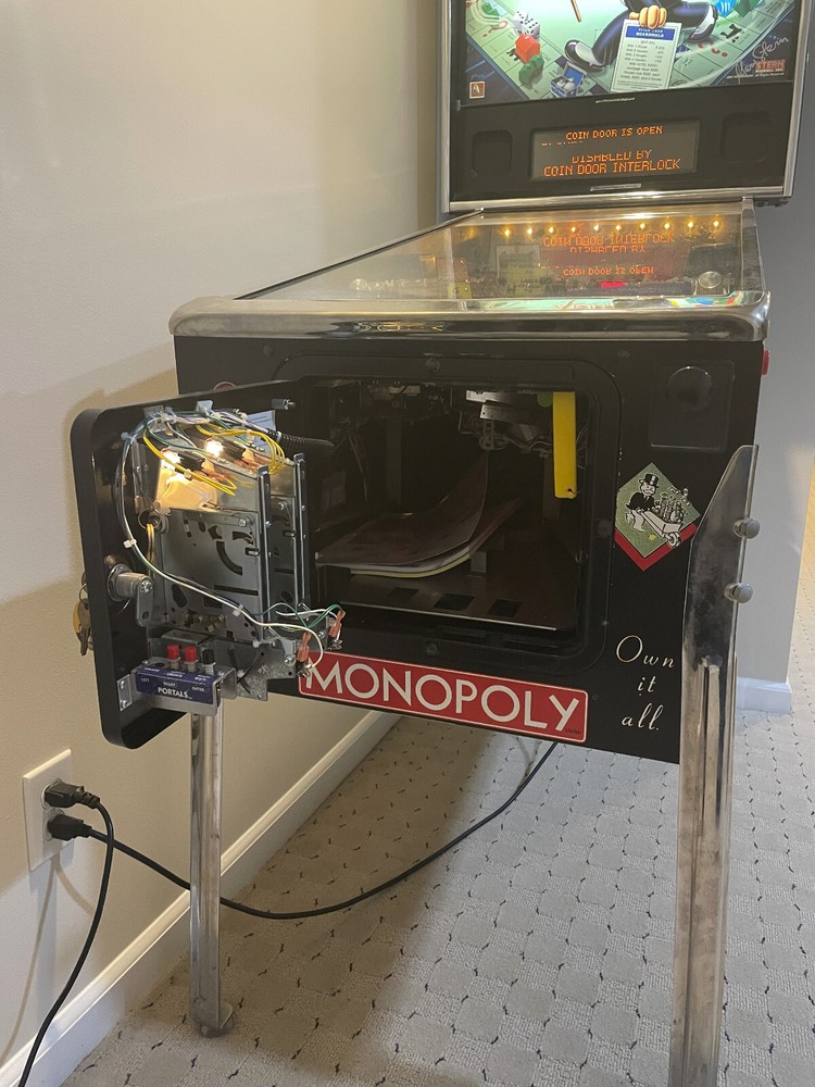 Monopoly Pinball Machine Stern 2001 Platinum Special Edition