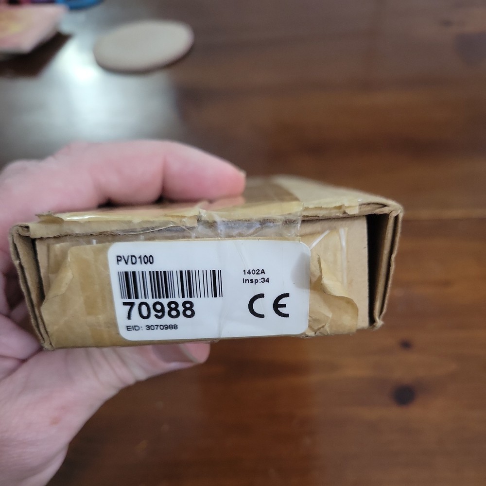 Banner Engineering PVD100Q-76605 Photoelectric Array Sensor