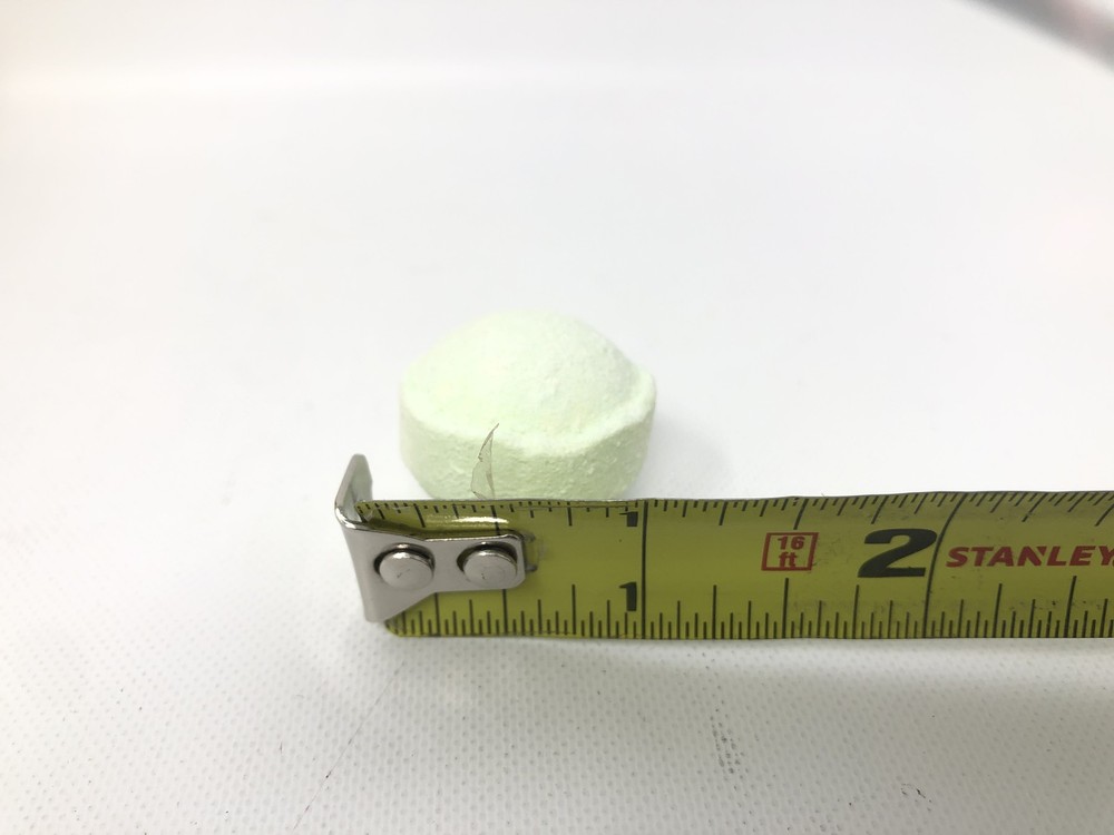 BASIN Marble Bath Bomb Bergamot Scent