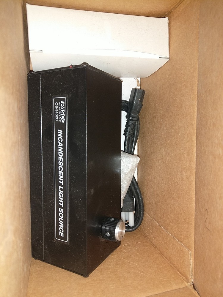 Pasco Scientific OS-9102C Incandescent Light source New in open box