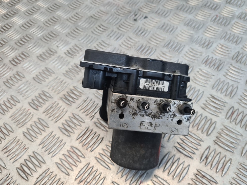 AUDI A5 8F CABRIO 2.0 TDI 2010 ABS PUMP MODULE 8K0907379BB #0E