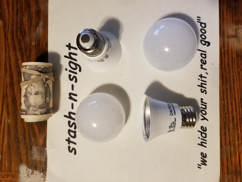 Light Bulb Home Security Safe Can Secret Container Hidden Diversion Stash Box