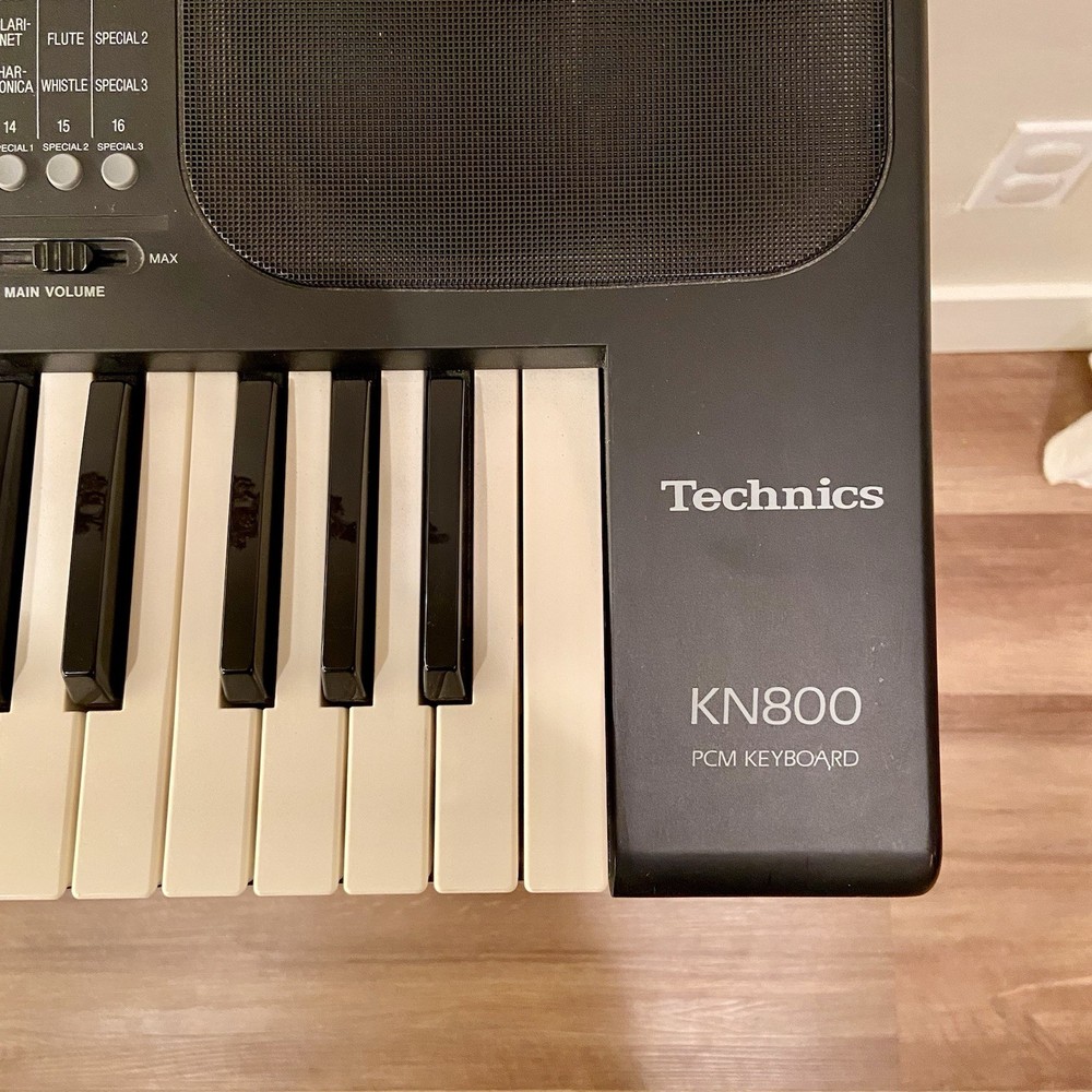 Technics KN800 Digital Keyboard - Tested - Works In Great Condition