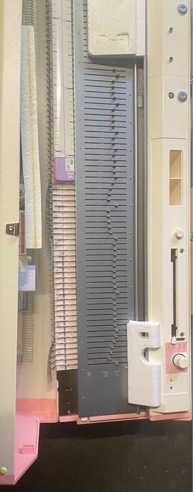 Brother knitting machine package KH 260 N/M Excellent