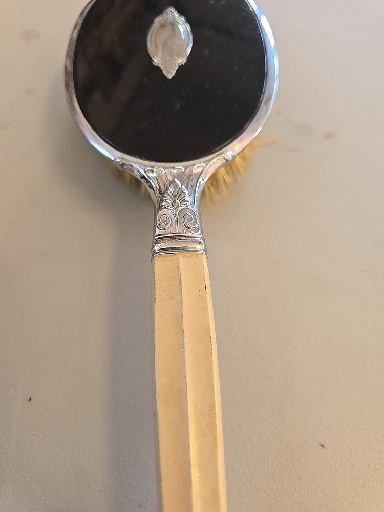 Vintage!! HAIRBRUSH!!!