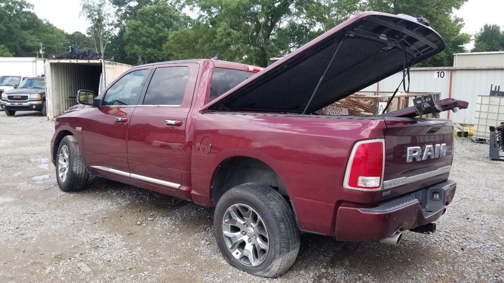 17 DODGE RAM 1500 5.7L AIR SHUTTER