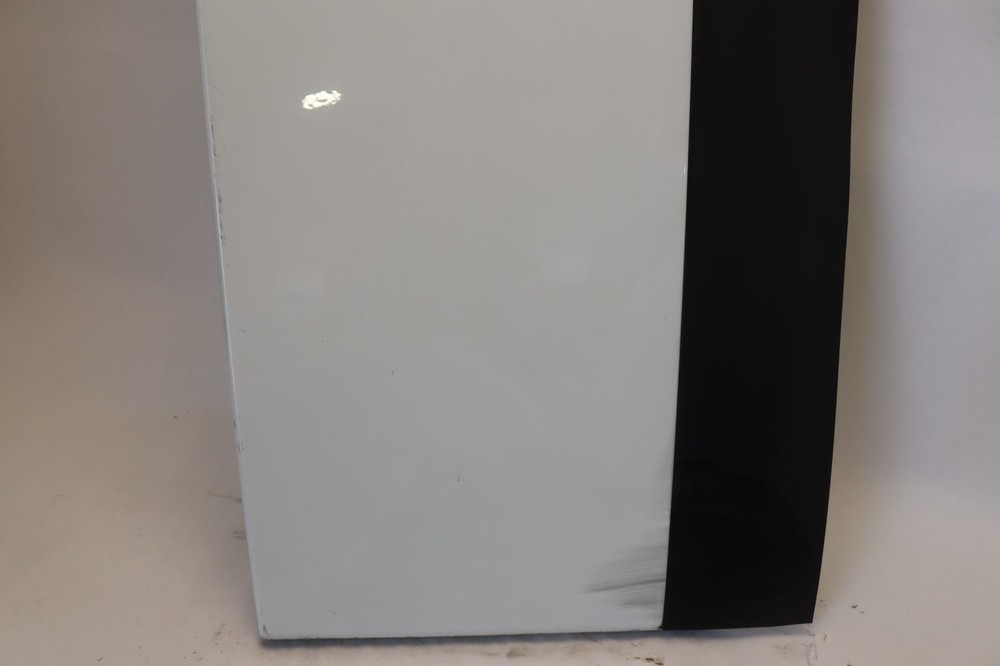 2008-2017 FREIGHTLINER CASCADIA 125 LEFT FAIRING CAB UPPER EXTENDER PANEL OEM