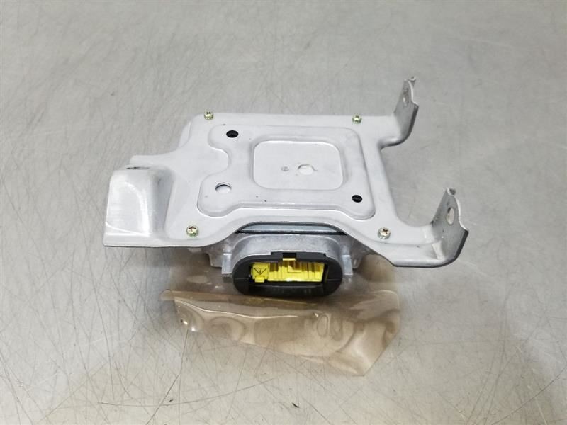 01 2001 LEXUS LX470 SRS RESTRAINT CONTROL MODULE 8917060051