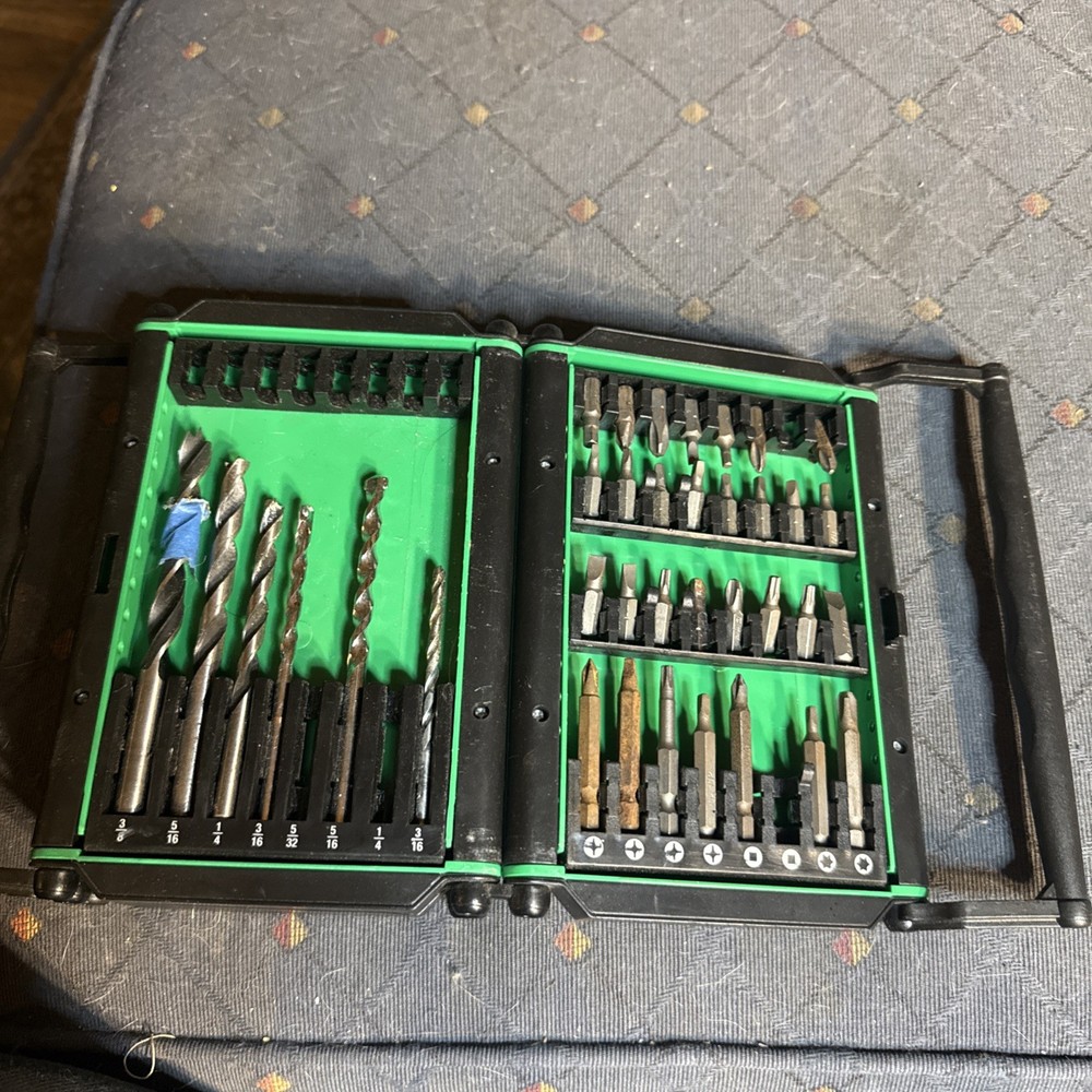 Hitachi Drill Bit & Countersink Set Flat Mill Bundle Large Case Lot Collapsible