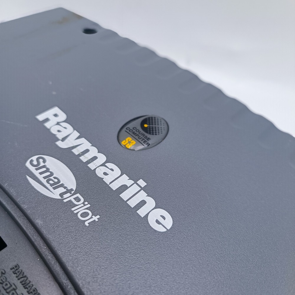 Raytheon SmartPilot S3 TYPE 400 Autopilot Course Computer E12055 Raymarine