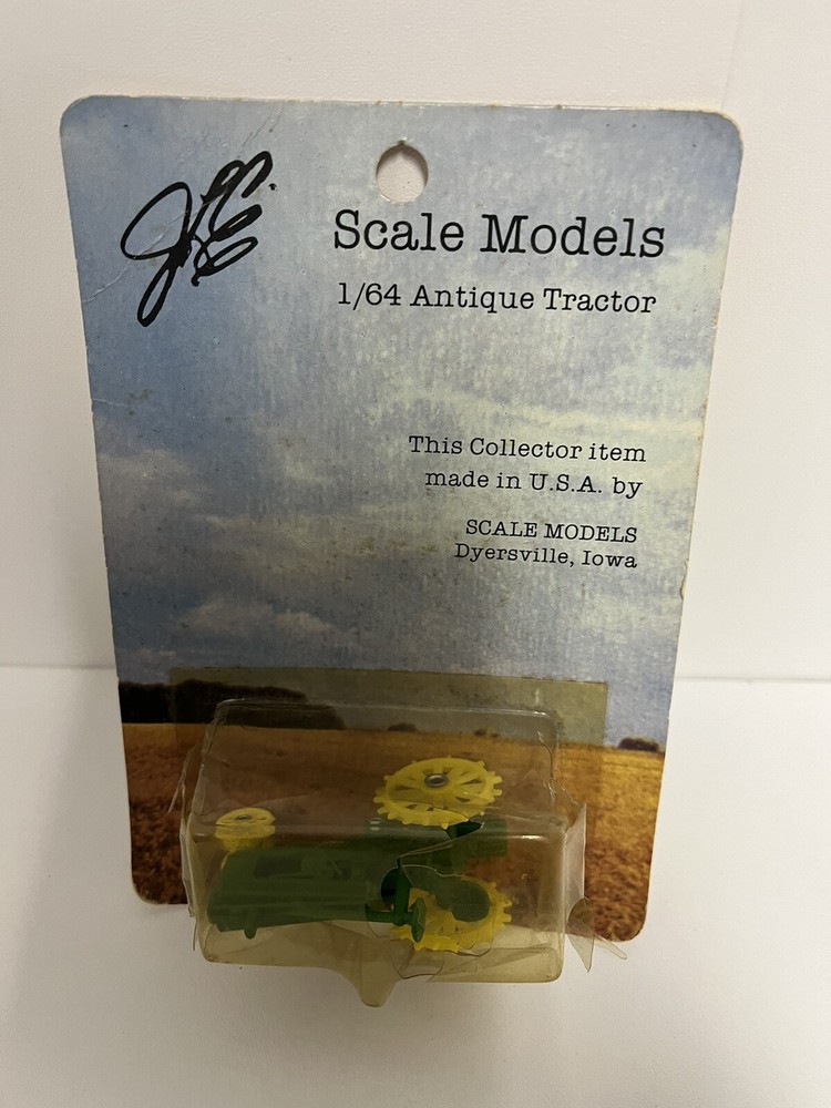 1/64th SCALE MODELS JOHN DEERE G NARROW FRONT
