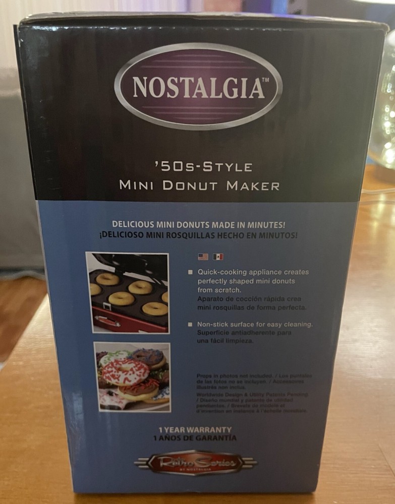 NOSTALGIA '50s-STYLE MINI DONUT MAKER