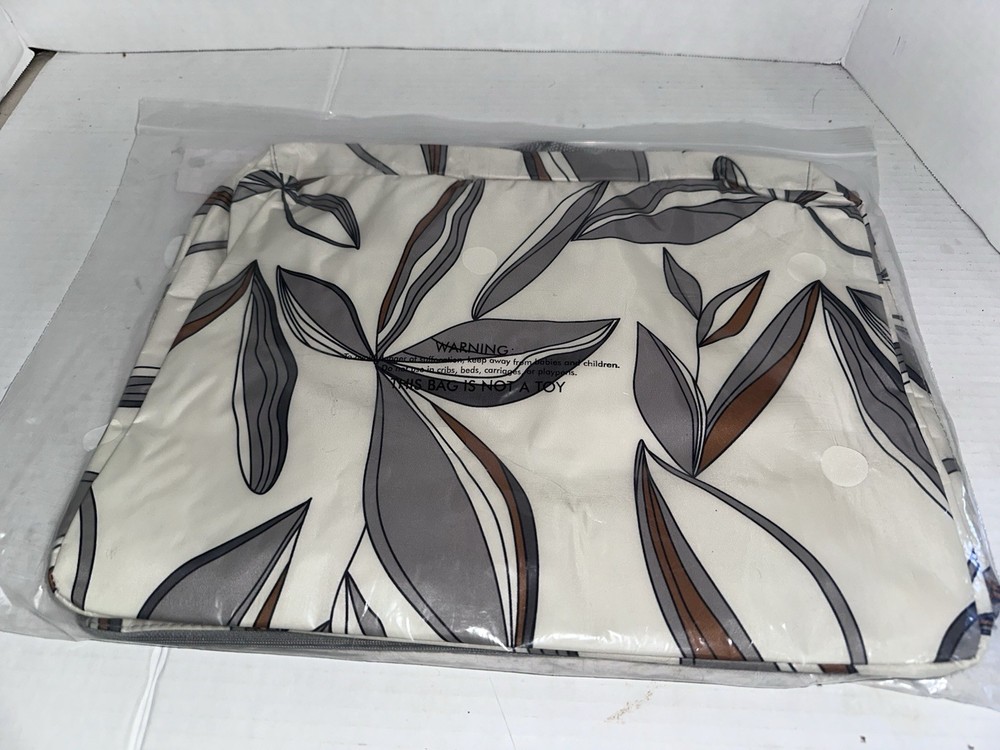 Thirty-one Packing Cube Medium All In Neutral New