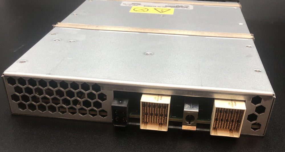 41Y0676 IBM System STORAGE DS4700 4-PORT 4G CONTROLLER MODULE