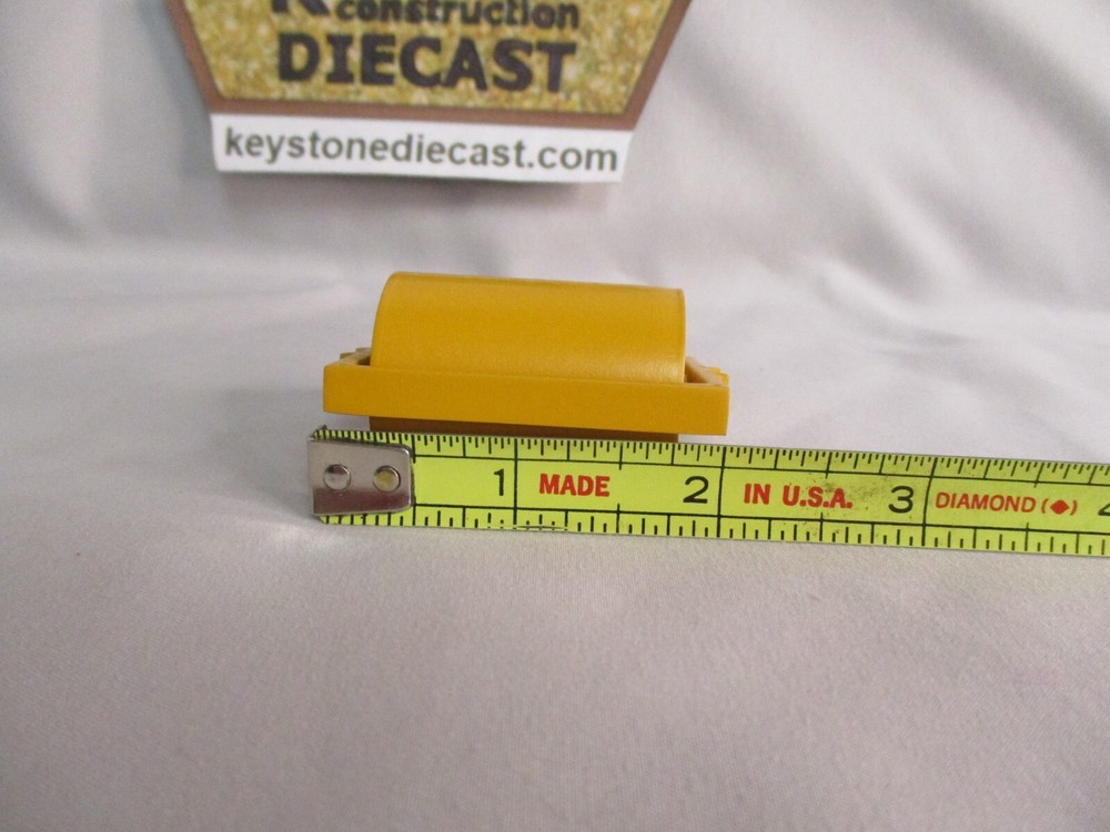 }MBM Model Tow Roller - Smooth - 3D Printed 1/48-1/50 scale (059/V5)
