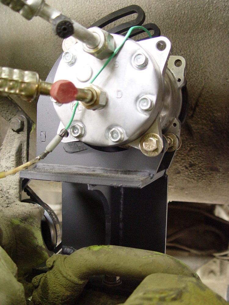 AC Compressor Universal Sanden Mounting Bracket 75R6015