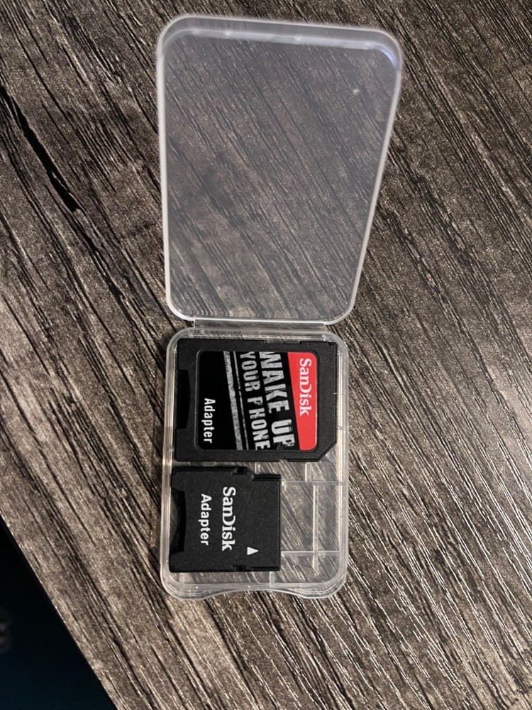 SanDisk Wake up Your Phone Adapter