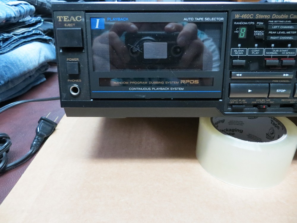 TEAC W-460C STEREO DOUBLE/DUBBING CASSETTE DECK