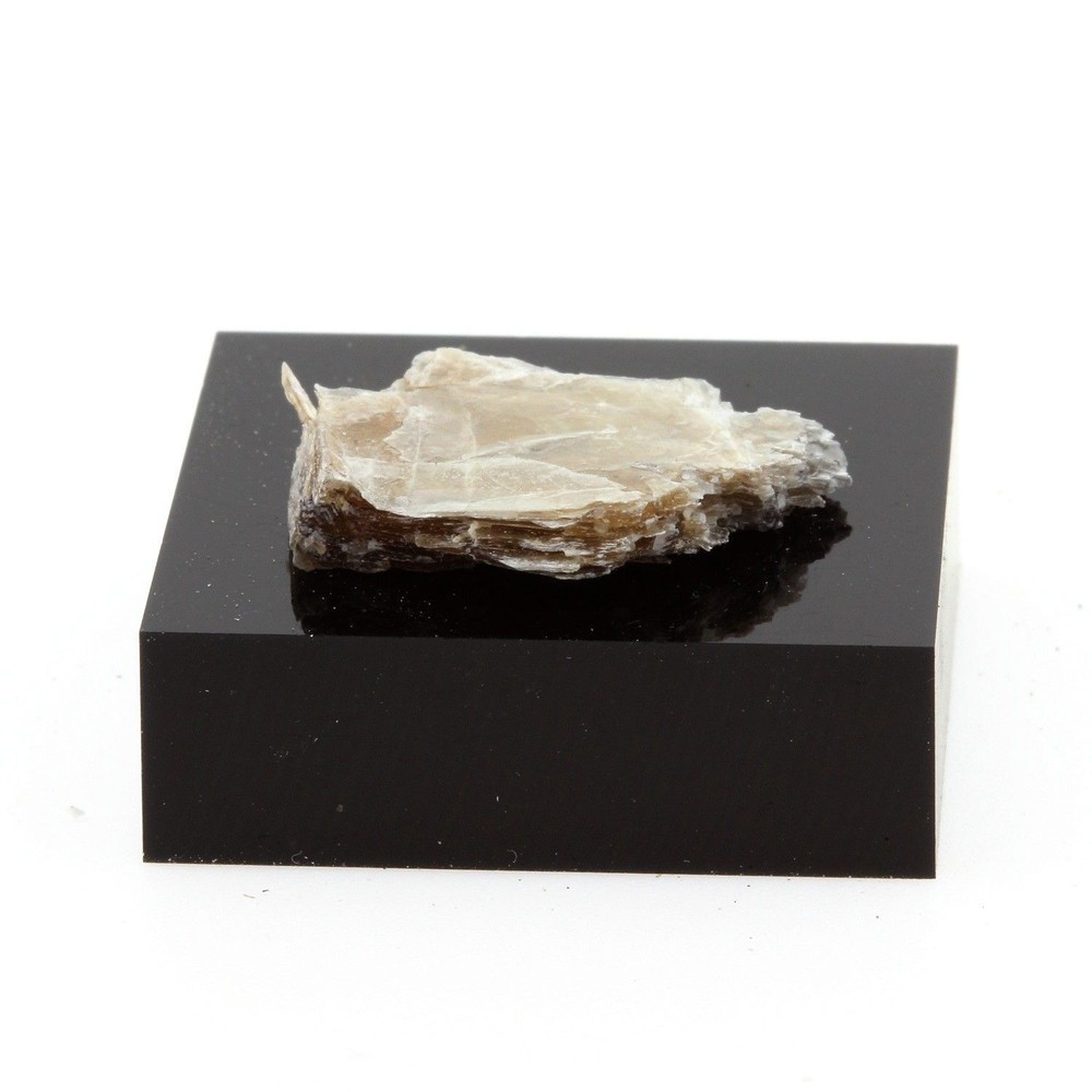 Meroxene. 8.4 Ct. Lanark, Ontario, Canada.