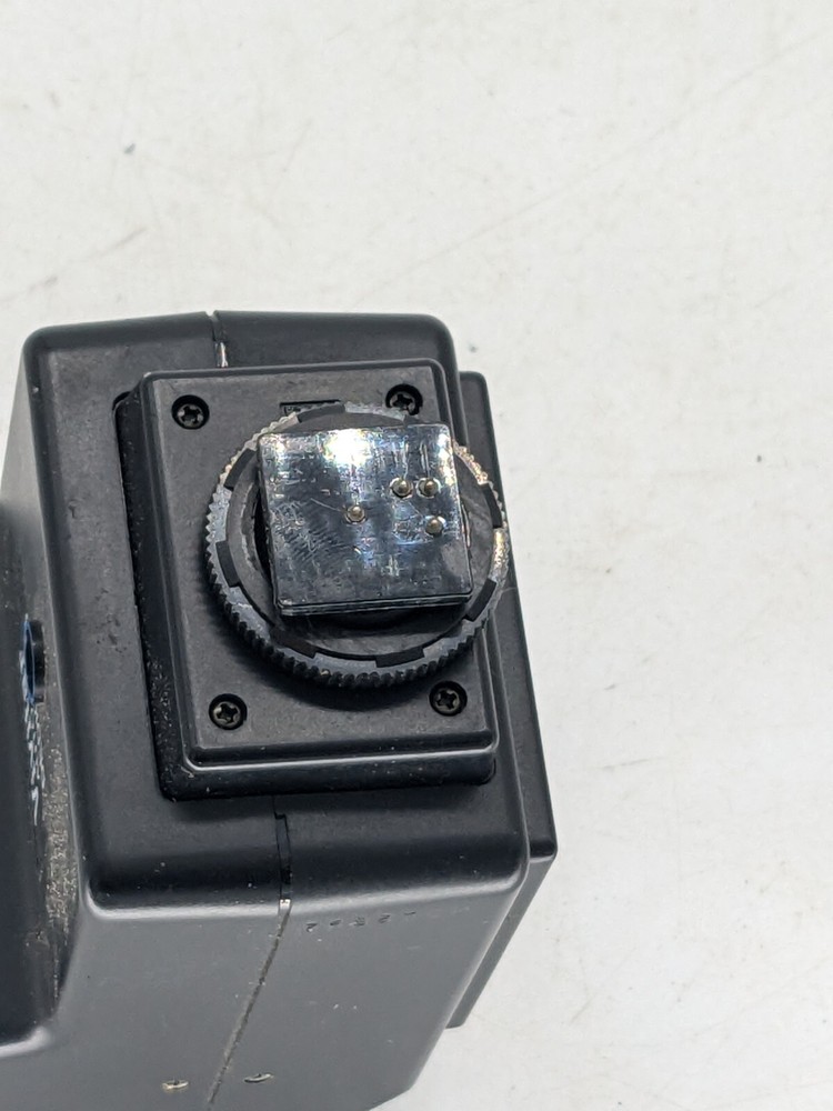 Vivitar Auto Thyristor SMS 30D Camera Shoe Mount Flash Pre Owned Dc