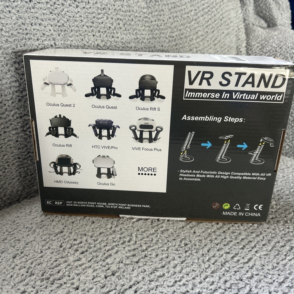 AMVR Universal VR Headset Stand Black made with premium Materials Amazing