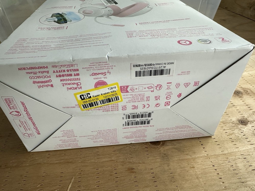 Razer Kraken Kitty V2 Wired Gaming Headset - Hello Kitty - NEW Open Box