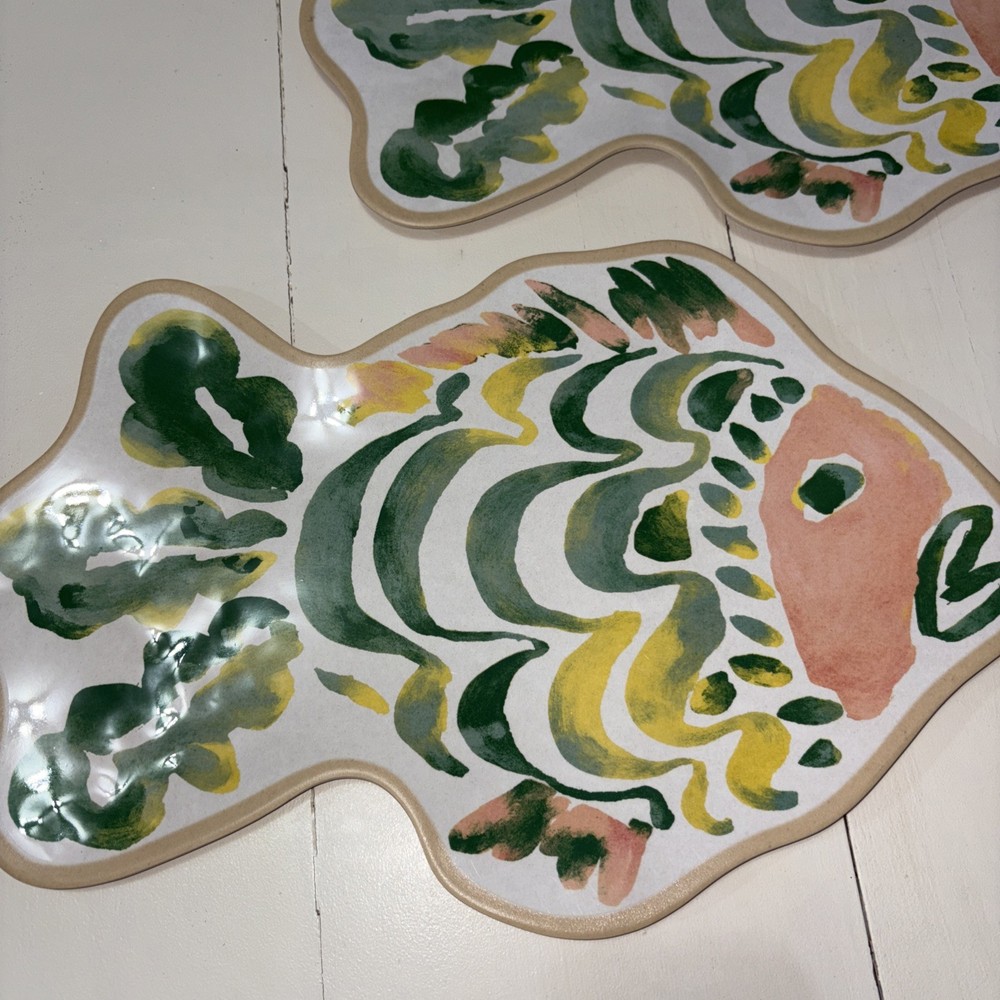 2- Figure Serving Platter, Fish Threshold Brand, Melamine, Platter