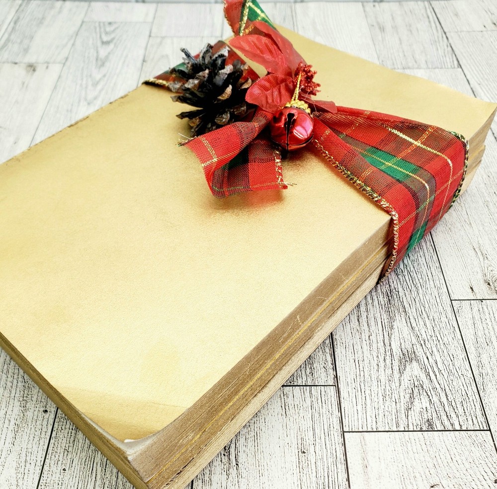 Merry Christmas Farmhouse Décor Handmade Gold Holiday Bookstack Rustic 9"x2"