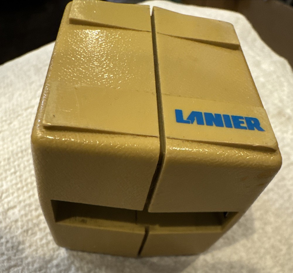 LANIER Micro/Mini Cassette Tape Eraser