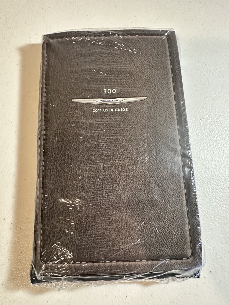 2011 Chrysler 300 Owner's Manual Set