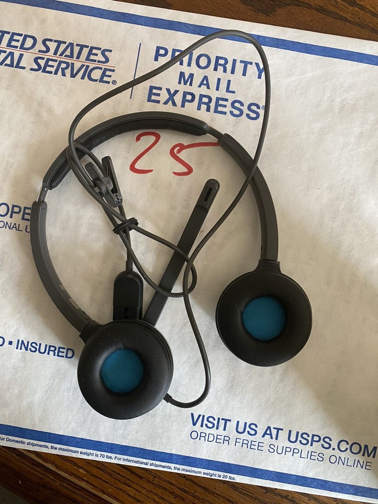 Cisco 532 CP-HS-W-532-USBA Wired Binaural USB Headset