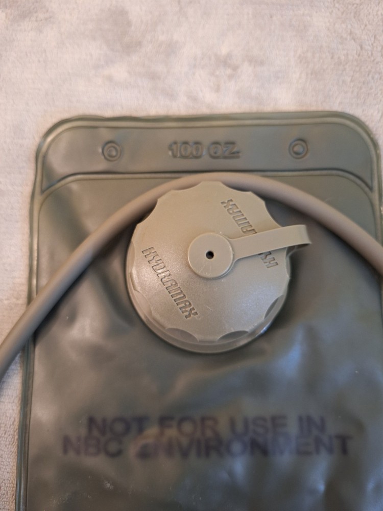 CamelBak Hydration Pack & Bladders Lot of 2 Backpack Water System 3 bladders